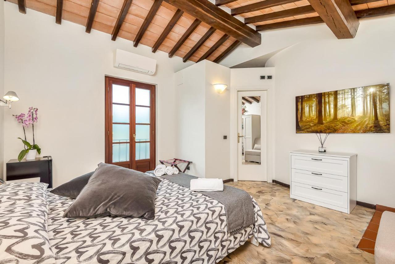 Hotel La Pietra Restaurant Fosdinovo Kültér fotó