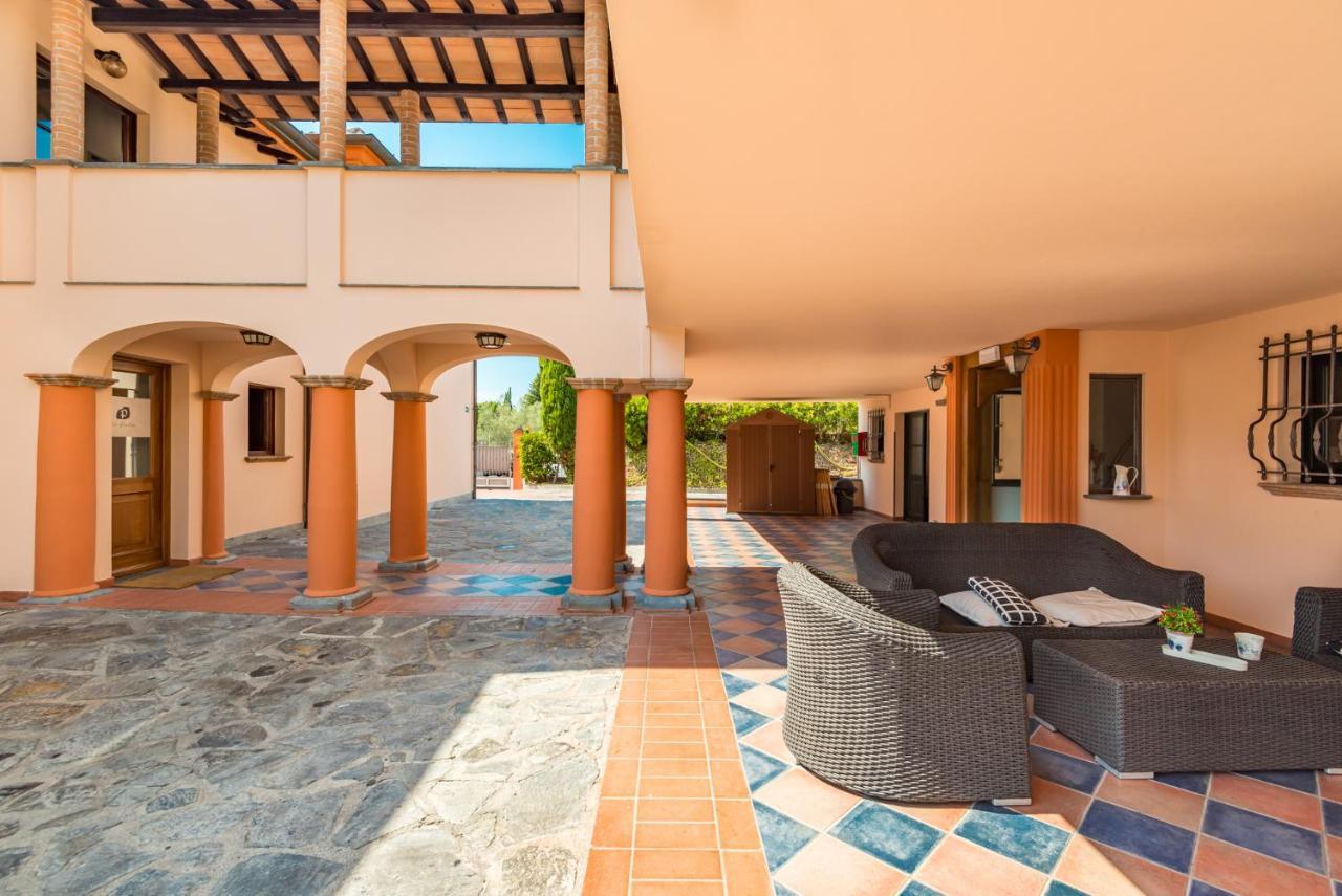 Hotel La Pietra Restaurant Fosdinovo Kültér fotó