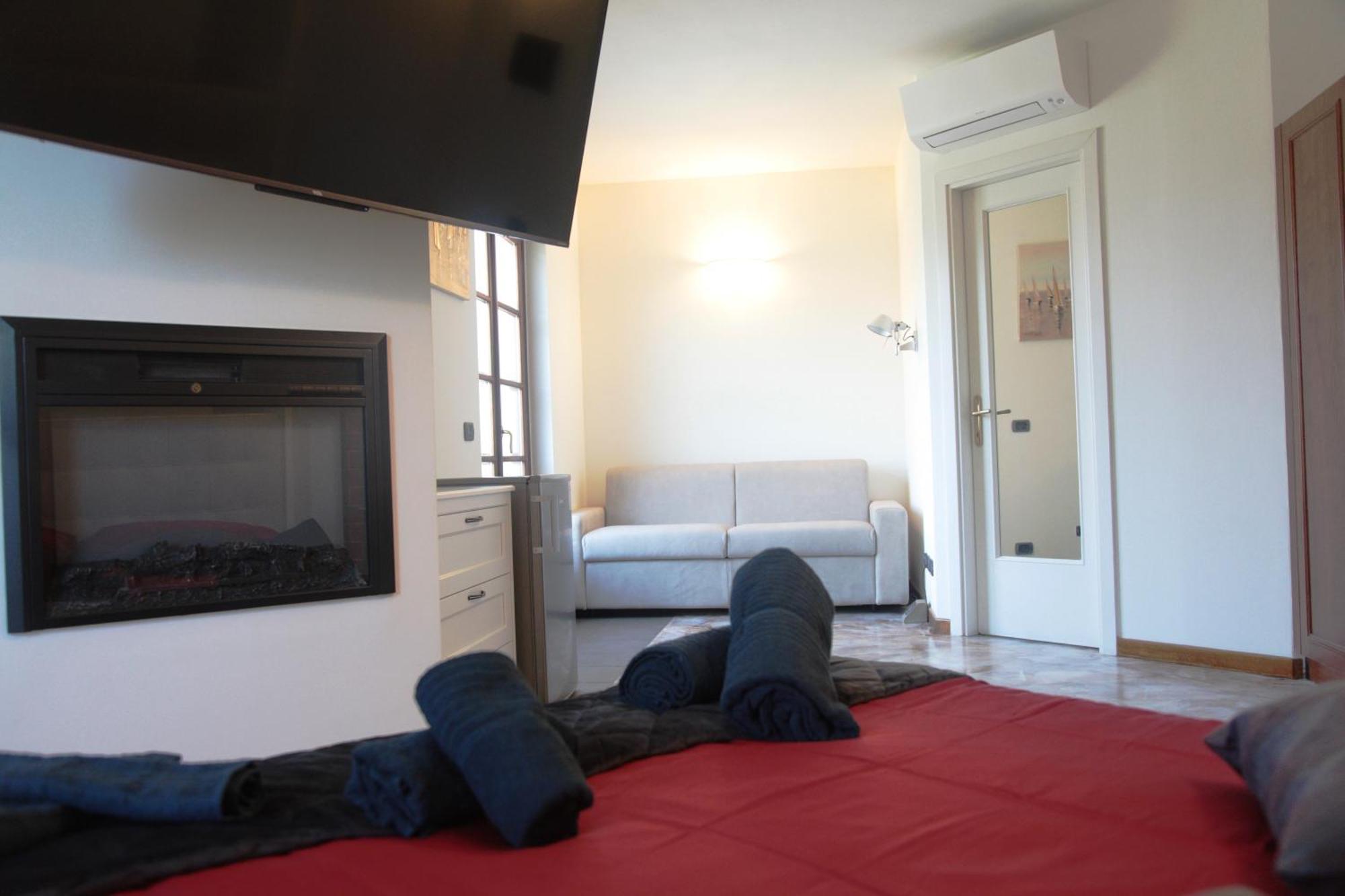 Hotel La Pietra Restaurant Fosdinovo Kültér fotó